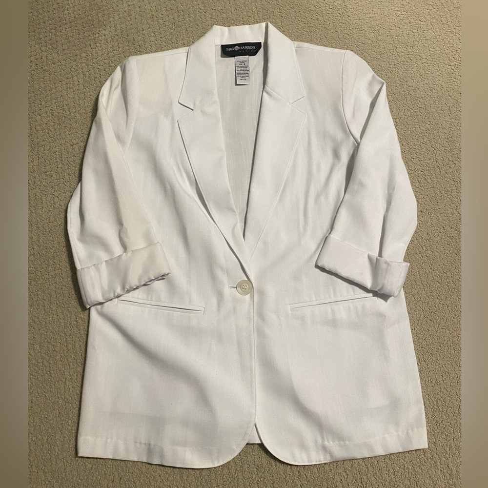 Sag Harbor White Blazer Relaxed Fit Notched Lapels